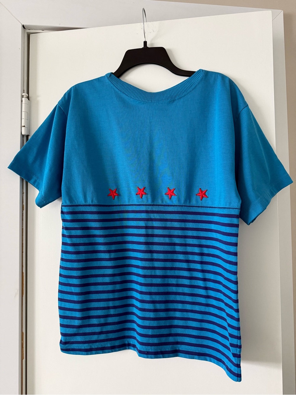 VINTAGE Chesterfield Short Sleeve Tee with Red Star Accents